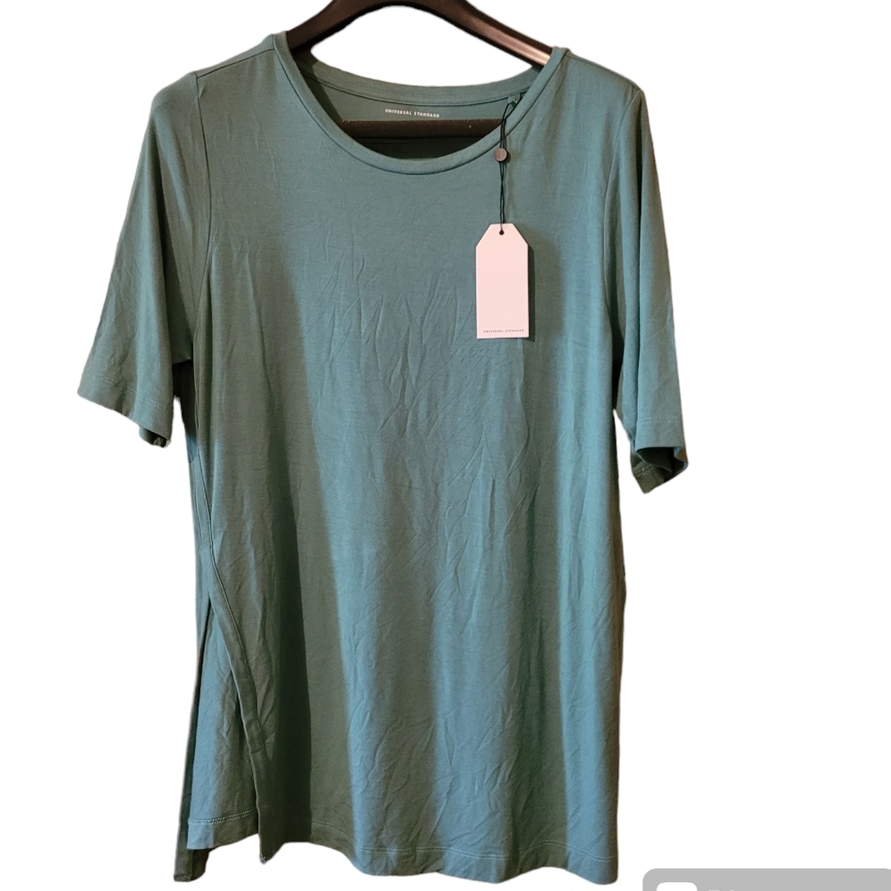 NEW Universal Standard Bottle Green Short sleeve Side slit Top Sz XS